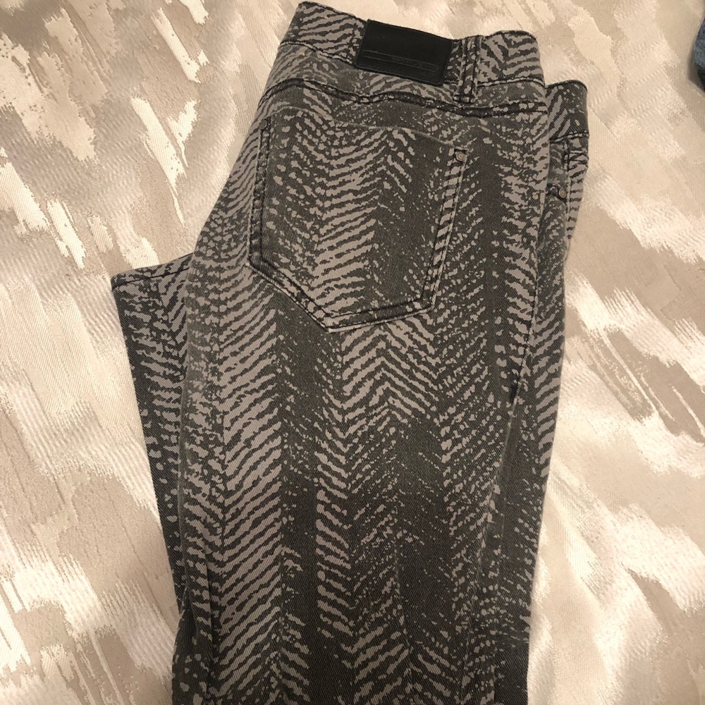 DKNY Jeans/Jeggings